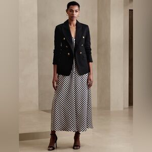 NWT Banana Republic Factory Black Icon Blazer - Size 12